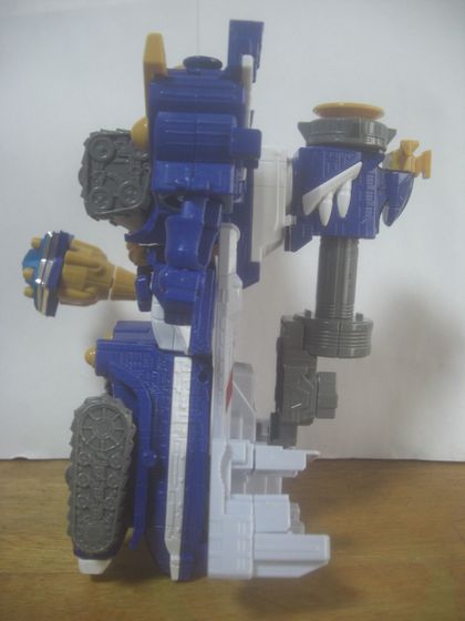 ミニプラ キュータマ合体シリーズ06 オリオンバトラー